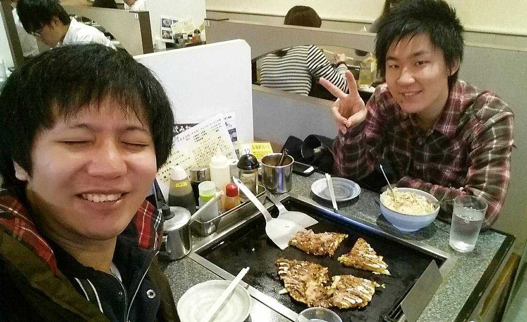 橋本jg Jgチャンネル 達也くんと渋谷で お好み焼き もんじゃ焼き 焼きそば 食べ放題のお店でランチ 久々にお好み焼き とかもんじゃ食べた Http T Co nafwje5e