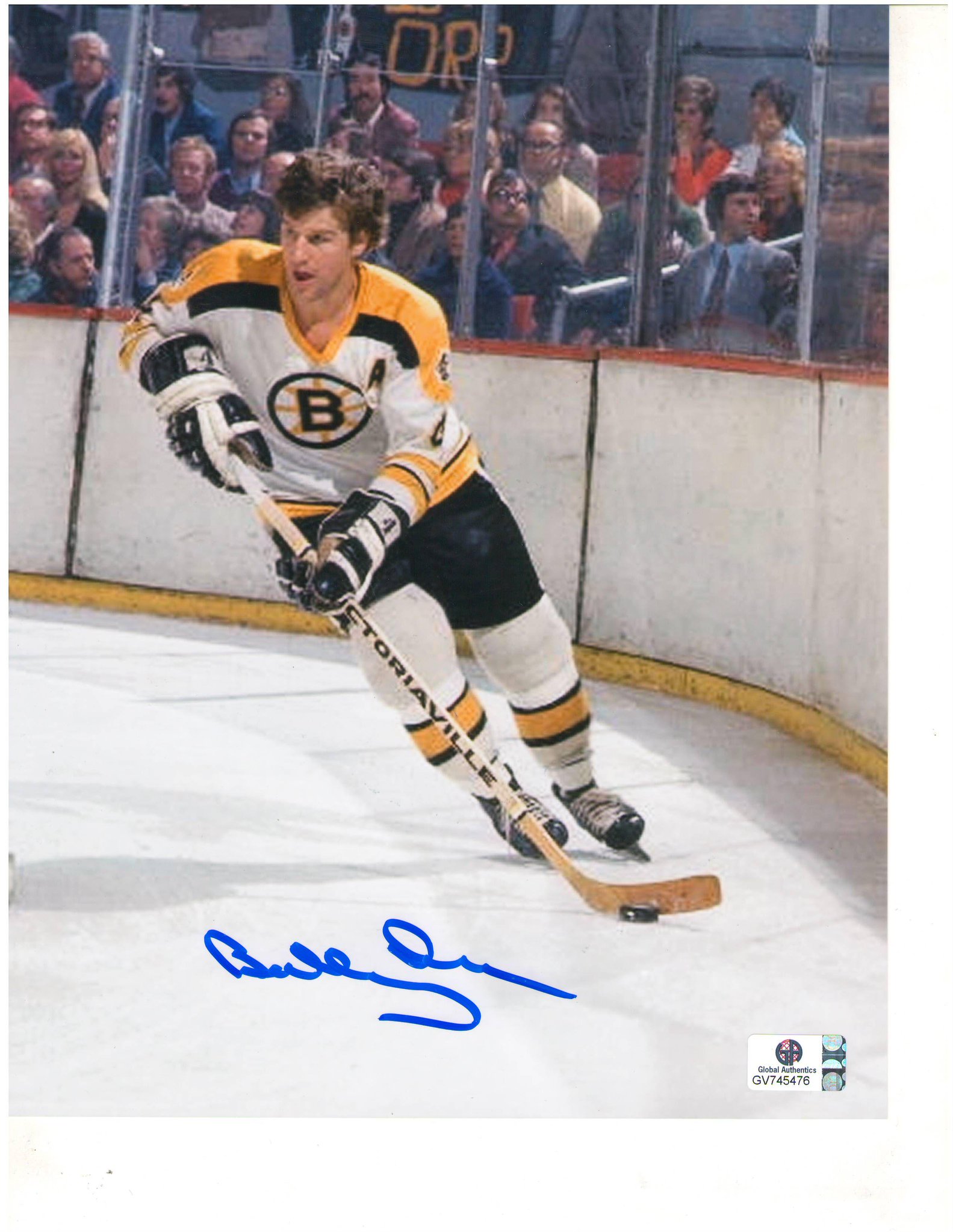 Happy birthday to the greatest hockey player in all of recorded history...
Number 4! Bobby Orr!
67 years old today! 