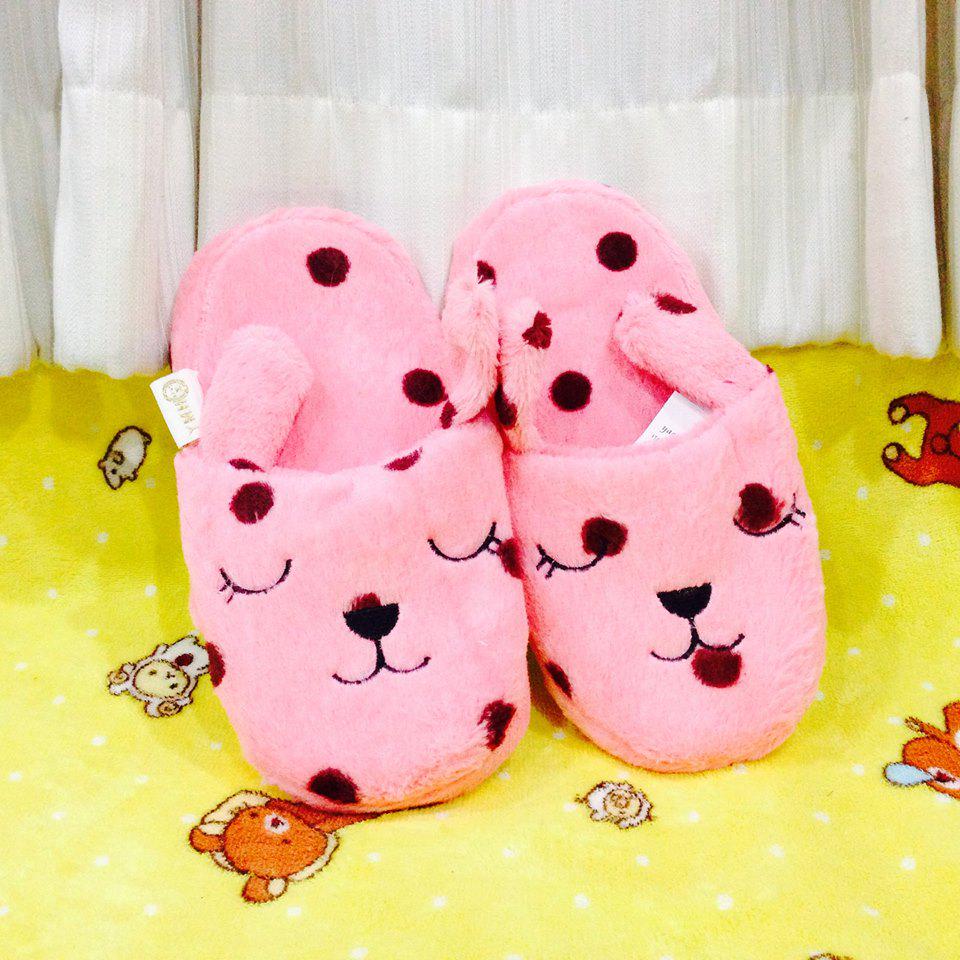 MMHouseShop's tweet image. พร้อมส่ง ถ่ายรูปจากสินค้าจริง
รองเท้าใส่อยู่บ้าน CRAFTHOLIC นุ่มๆ
ขนาด Freesize
ราคา 300บาท