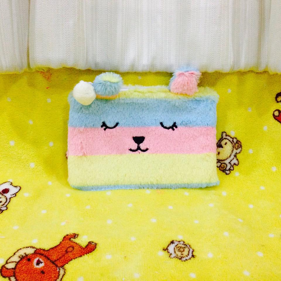 MMHouseShop's tweet image. พร้อมส่ง ถ่ายรูปจากสินค้าจริง
กระเป๋า CRAFTHOLIC นุ่มนิ่ม
ใบใหญ่สามารถใส่เครื่องเขียนได้ 
ขนาด 18*12cm
ราคา 240บาท