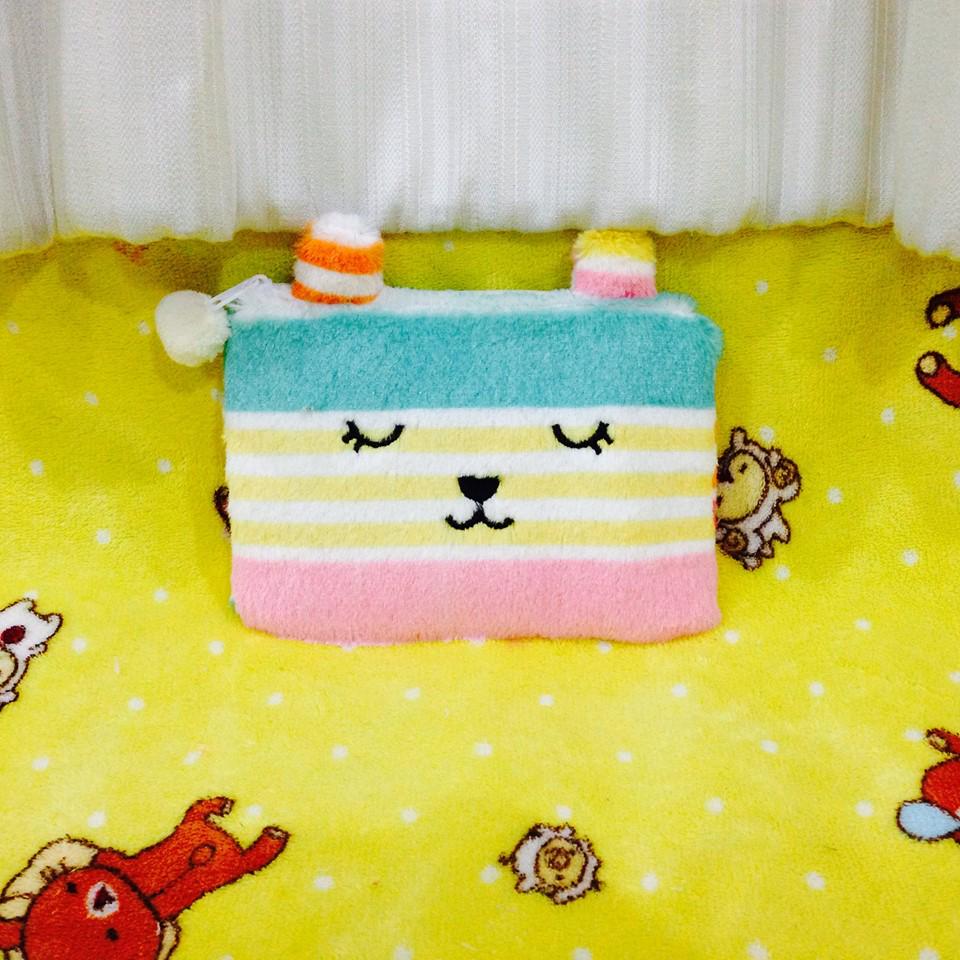 MMHouseShop's tweet image. พร้อมส่ง ถ่ายรูปจากสินค้าจริง
กระเป๋า CRAFTHOLIC นุ่มนิ่ม
ใบใหญ่สามารถใส่เครื่องเขียนได้ 
ขนาด 18*12cm
ราคา 240บาท