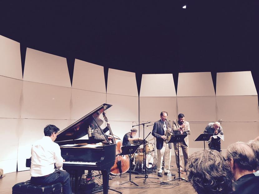 DocColeman's tweet image. Regency jazz Band at Trinity U. Laurie aid. Thx #KRTU.