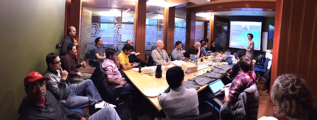 bethbrains's tweet image. Full house at the Vancouver Developer User Group! #lightningdevweek #golightningfast @codefriar is very funny. :p