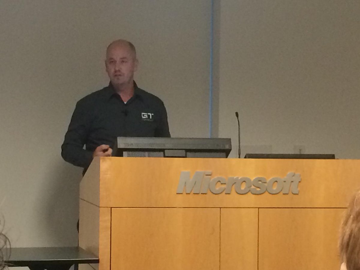 buckleyplanet's tweet image. @craig_tarr talking no code solutions on #Office365 at #psspug