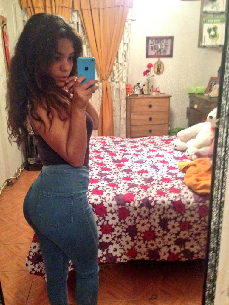 Latino girl booty