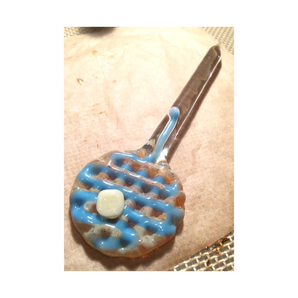 Stldabberchick's tweet photo. my friends new dabber 🙌🙌 http://t.co/SLMvuw439M