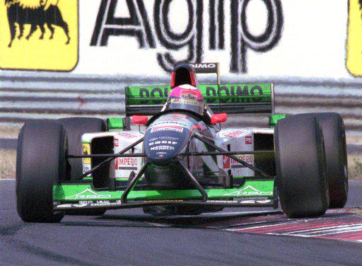 Happy 43rd birthday to Pedro Lamy! Made 32 starts with Lotus and Minardi, scoring a point with the latter in 1995 