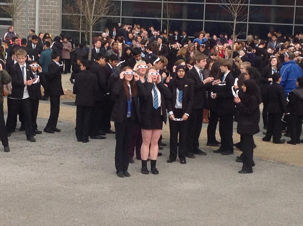 PendleVale's tweet image. Pendle Vale watching the eclipse