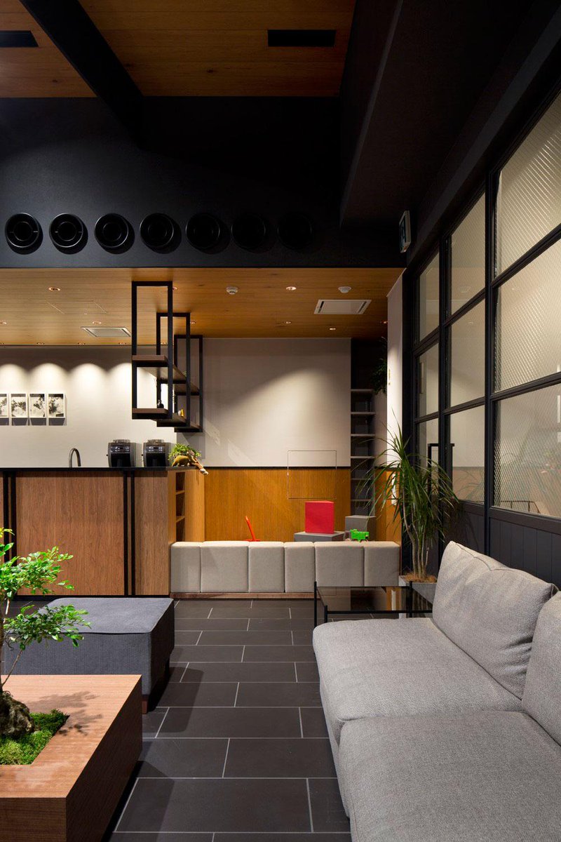 Mazda Showroom in Meguro by Suppose Design Office: leibal.com/architecture/m…