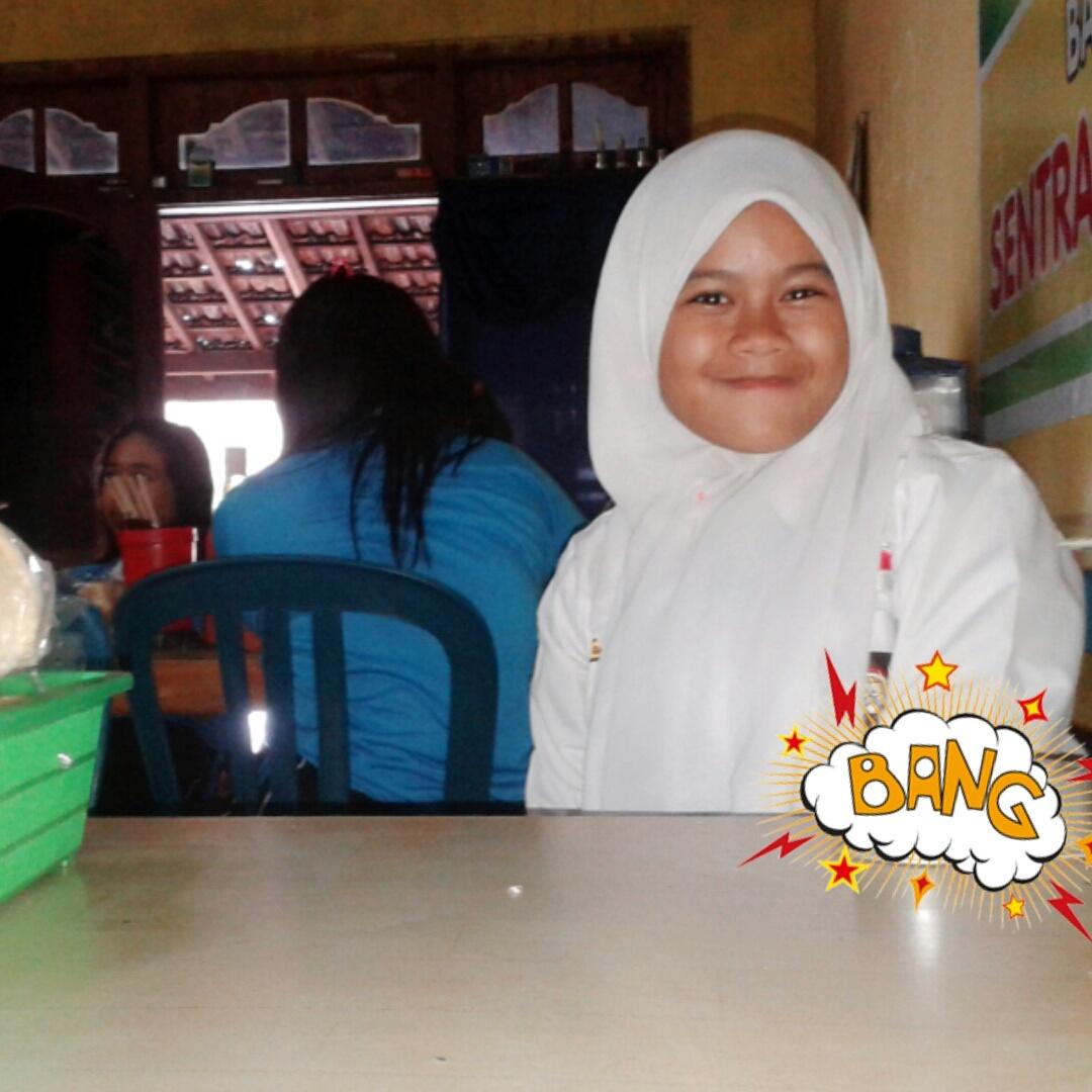 Dibelakang masi bnyk tmen tmn😁Happy birthday my beloved friend <a href="/Elfia_D/">elfiadarasari</a> wish you all the best😚😘😁😚😘