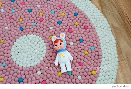 stephbond's tweet photo. omg doughnut rugs! run, don't walk: http://t.co/NK4fnxoEG2 | http://t.co/jFheXIo4CP