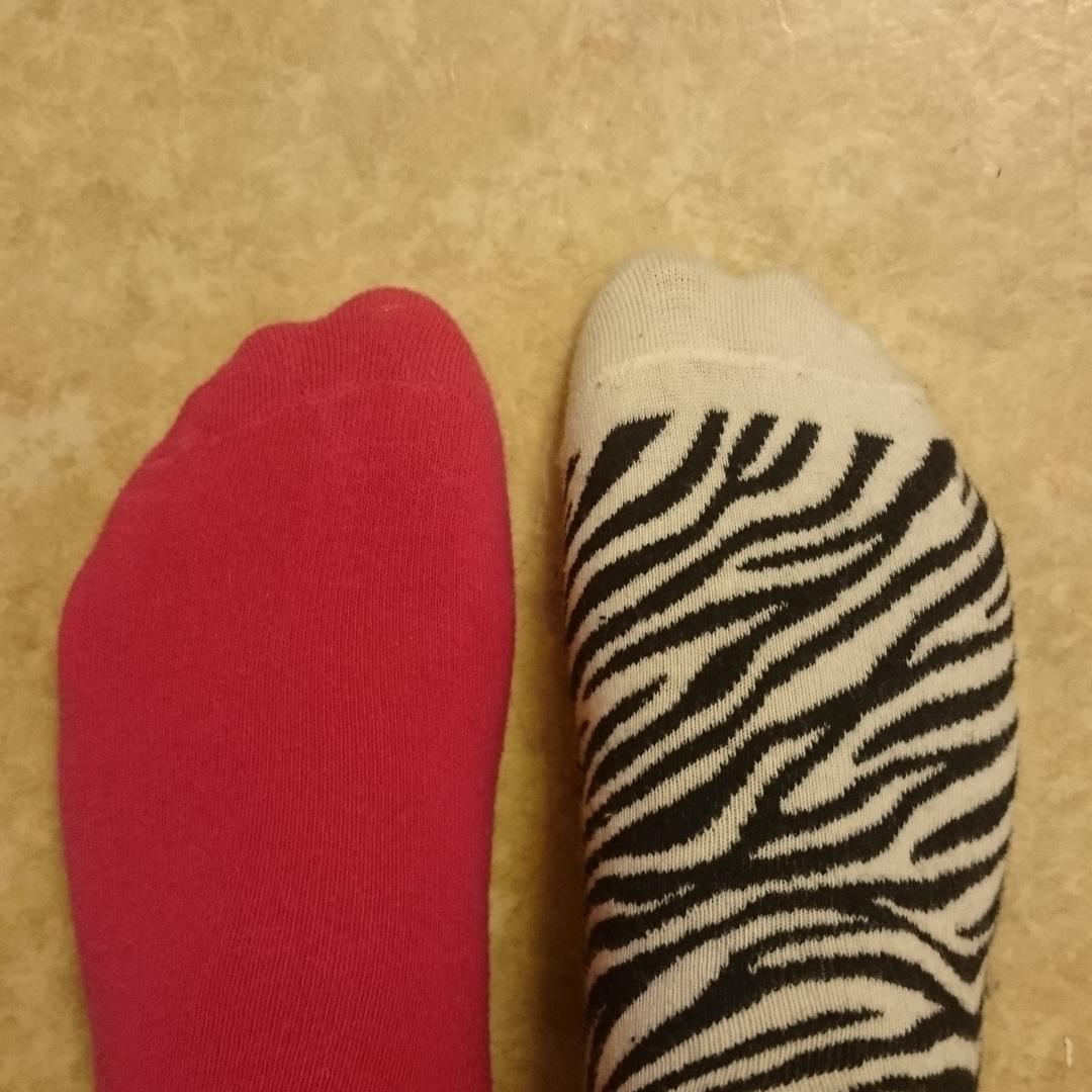 MathMariElis's tweet photo. Gör världen mer färgglad och kärleksfull genom att #rockasockorna http://t.co/dlxh7mg3Q2 http://t.co/HH06LerCi9