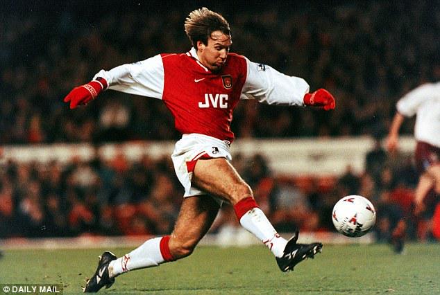 Happy Birthday buat \"Arsenal\s Magic Man\" Paul Merson yg hari ini usianya tepat 47thn! 