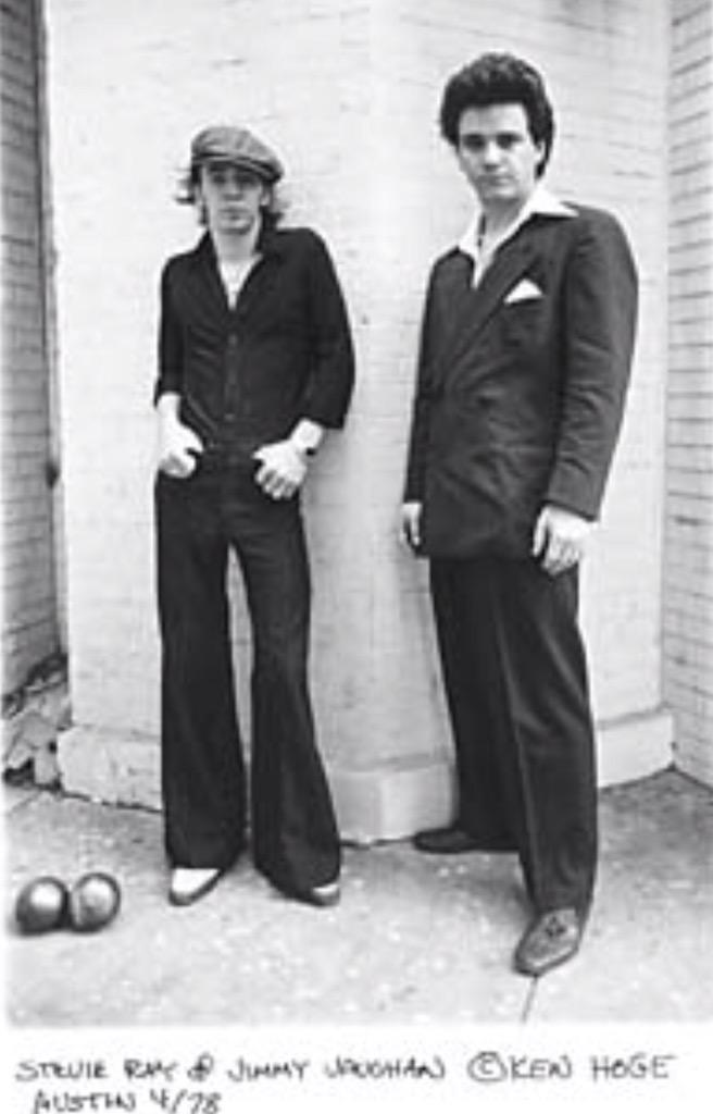 20/03/1951 Happy Birthday, Jimmie Vaughan, guitarist of
                    The Fabulous Thunderbirds 