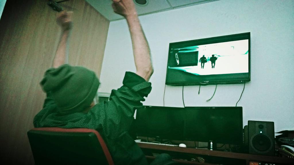 Bhatt saab <a href="/MaheshNBhatt/">Mahesh Bhatt</a> watches #HamariAdhuriKahaani . It's amazing how he reacts so passionately to every frame.