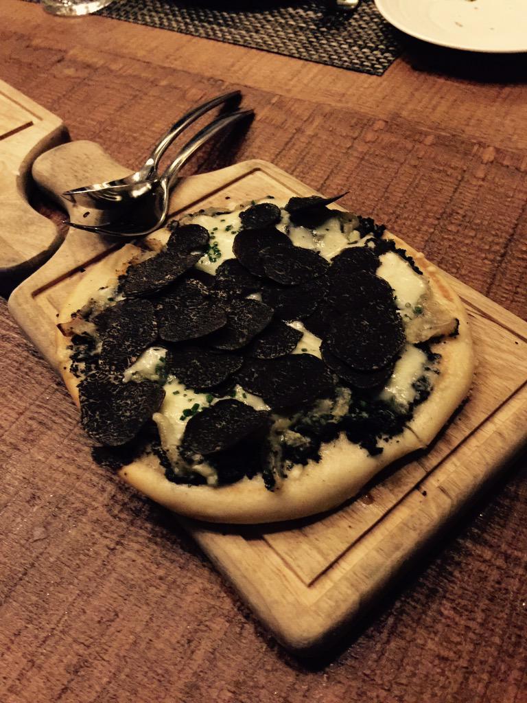 CAi5TrRUsAAXNlh.jpg:large