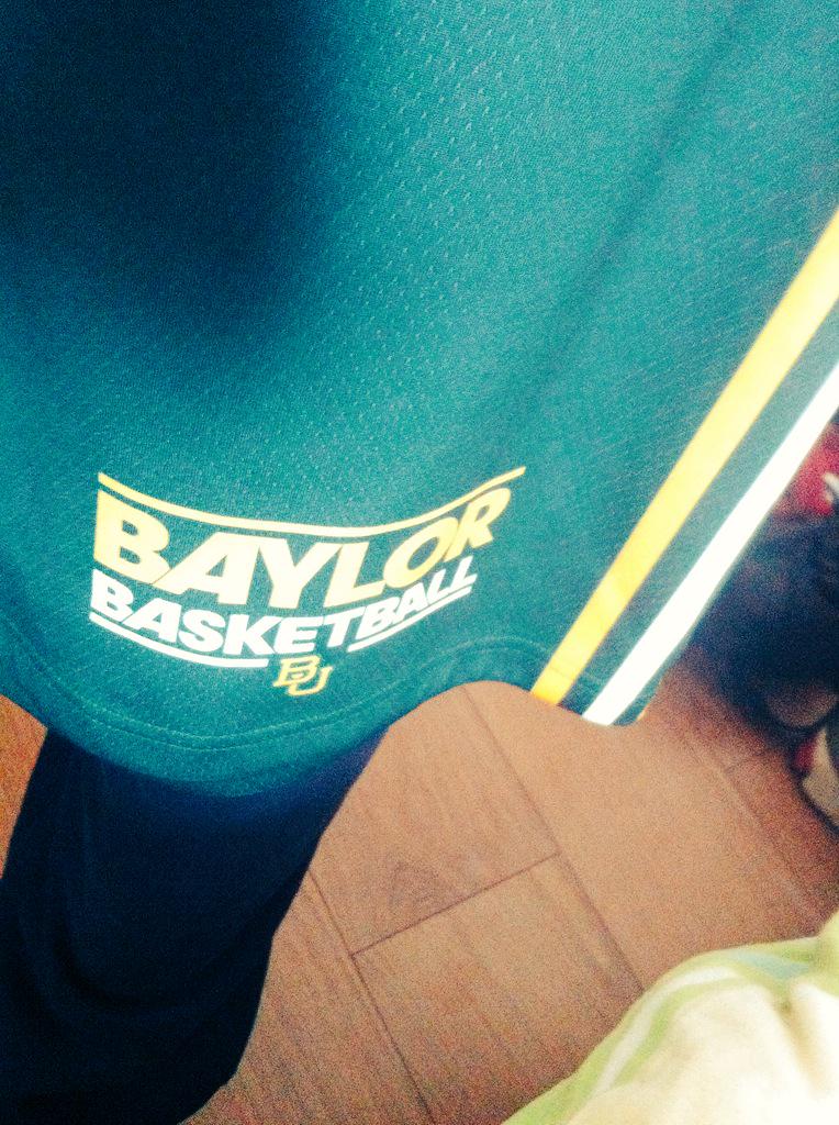 @Dinobrown33 Damn! My dude that was  TRAGIC ( Mr Omar Voice)  but I'm still reppin today