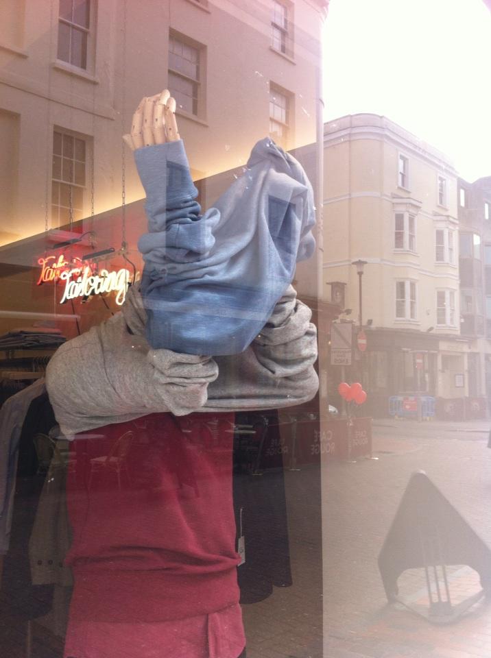wendypye's tweet photo. Compromised Mannequin! http://t.co/2WJKjHG7yE