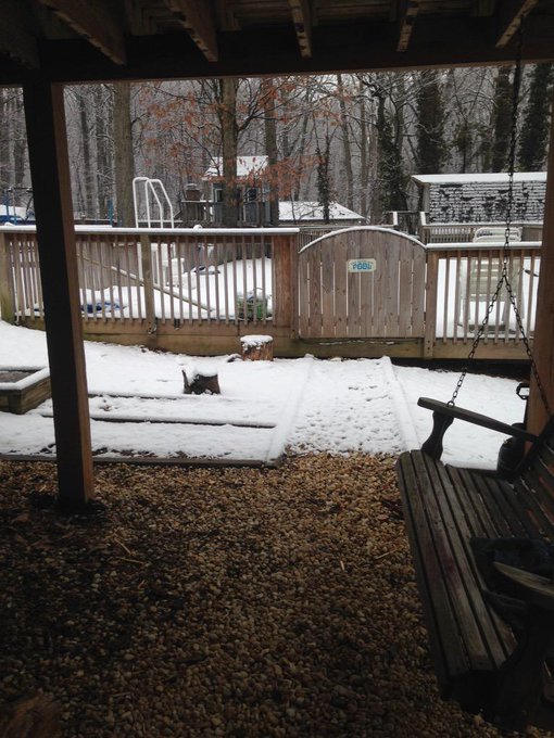 Watch Justin Hall's leaked NSFW photo on TwXstars