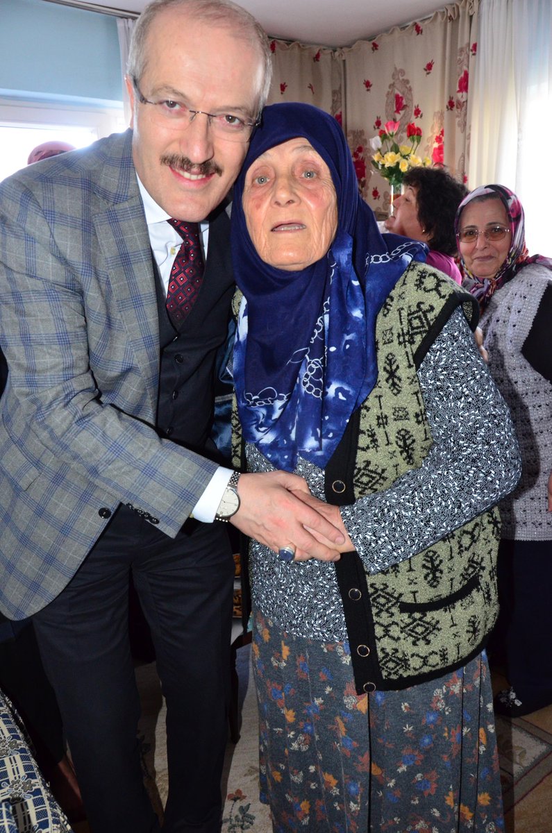 Sütlüce Mahallesi’nde Enver Amca ve Bedriye Teyzemizi ziyaret ettik.Allah yaşlılarımıza sağlıklı,uzun ömürler versin+