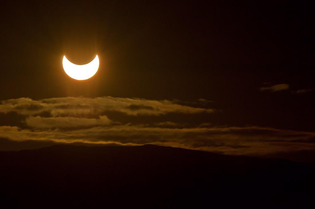 jillxpaterson's tweet photo. Even the sun was smiling today 😀🌘  #InternationalDayOfHappiness #eclipse2015 http://t.co/IyftXrgEQS