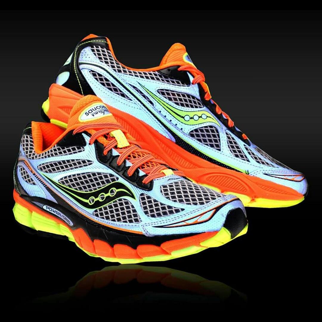 deporteandoshop's tweet photo. Saucony  RIDE 7 VIZIGLO
¡Destaca en condiciones de poca luz!
#deporteando #running #runners http://t.co/csu0AnWfWK