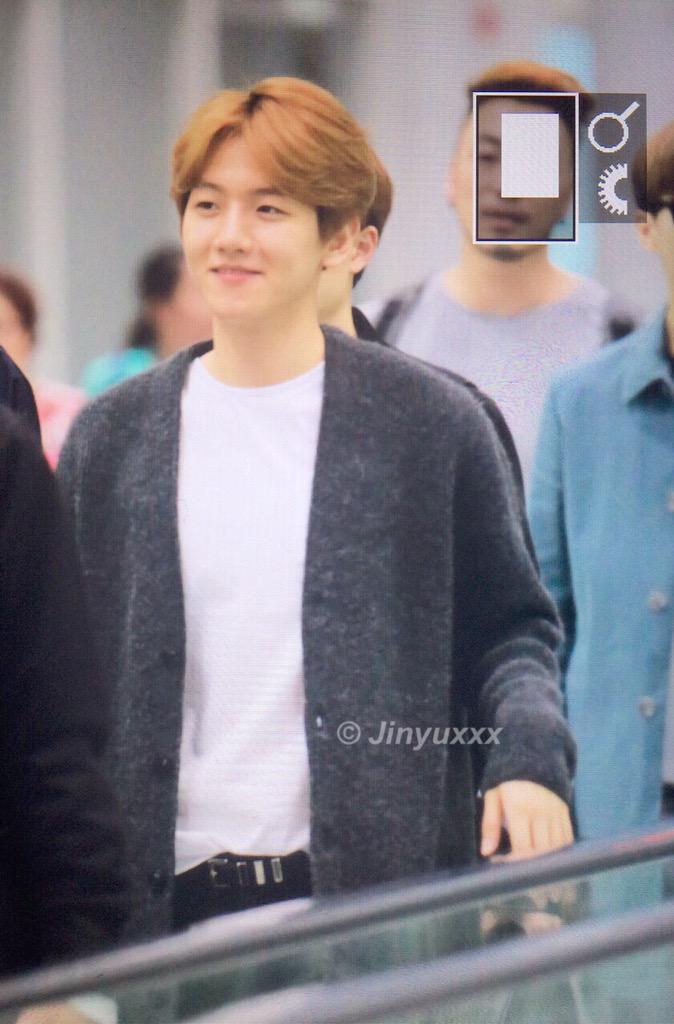 CAiZZO5WEAAwVTP.jpg:large