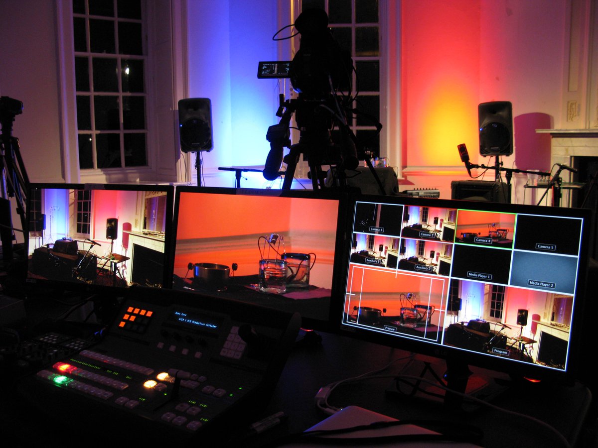 pluginnetwork's tweet image. We signed a contract with a major player in the entertainment industry and will develop a live broadcasting portal