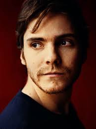 #DanielBruhl is excited to be cast in "a mystery role" in 
#CaptainAmericaCivilWar