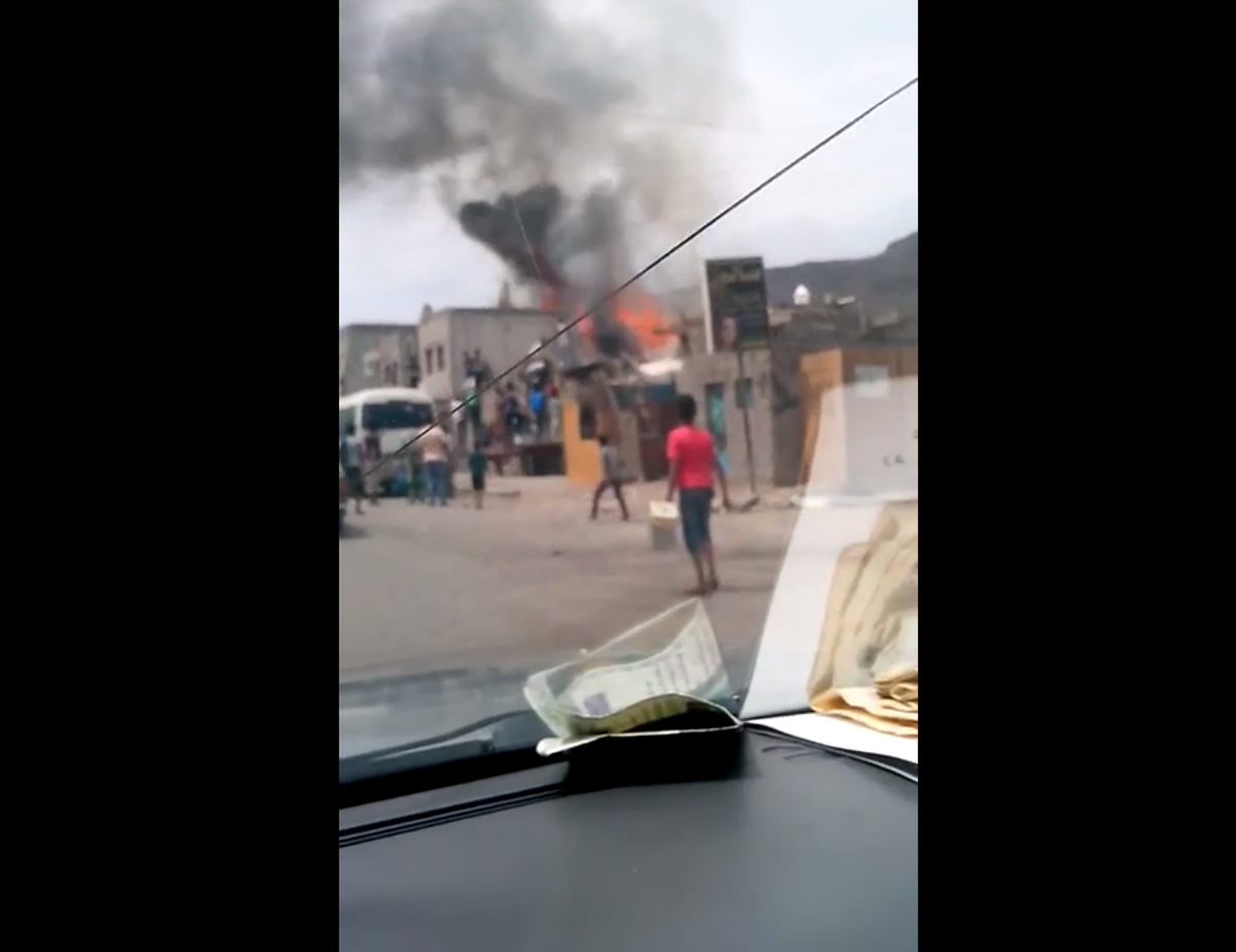 Embedded image permalink