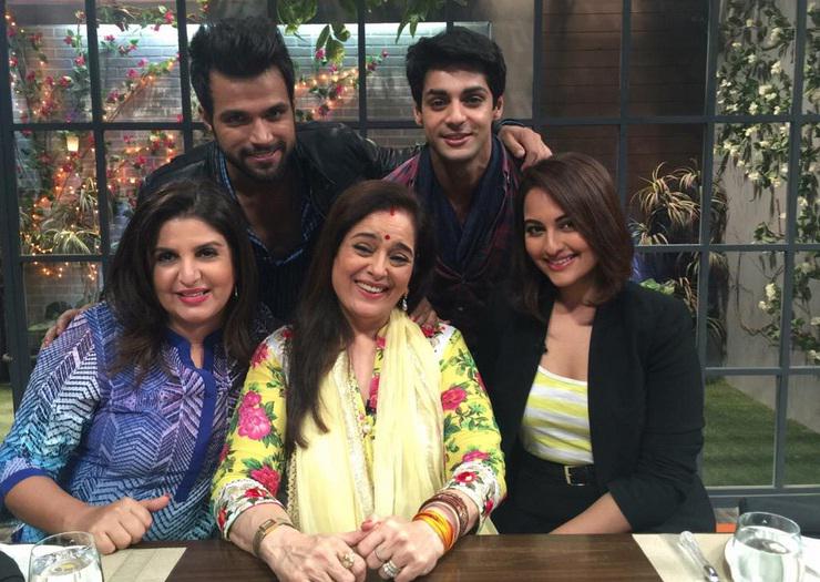 indiaforums's tweet photo. Karan Wahi​ and Rithvik Dhanjani​'s #Bromance on @FarahKiDaawat!
@karan009wahi @rithvik_RD 
http://t.co/Fg6lNuVdSk http://t.co/jG8xMxRCZ7