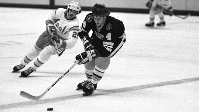 Happy Birthday to one of the greatest, Bobby Orr, the former Bruin & Blackhawk turns 67 today. 3.20.15 