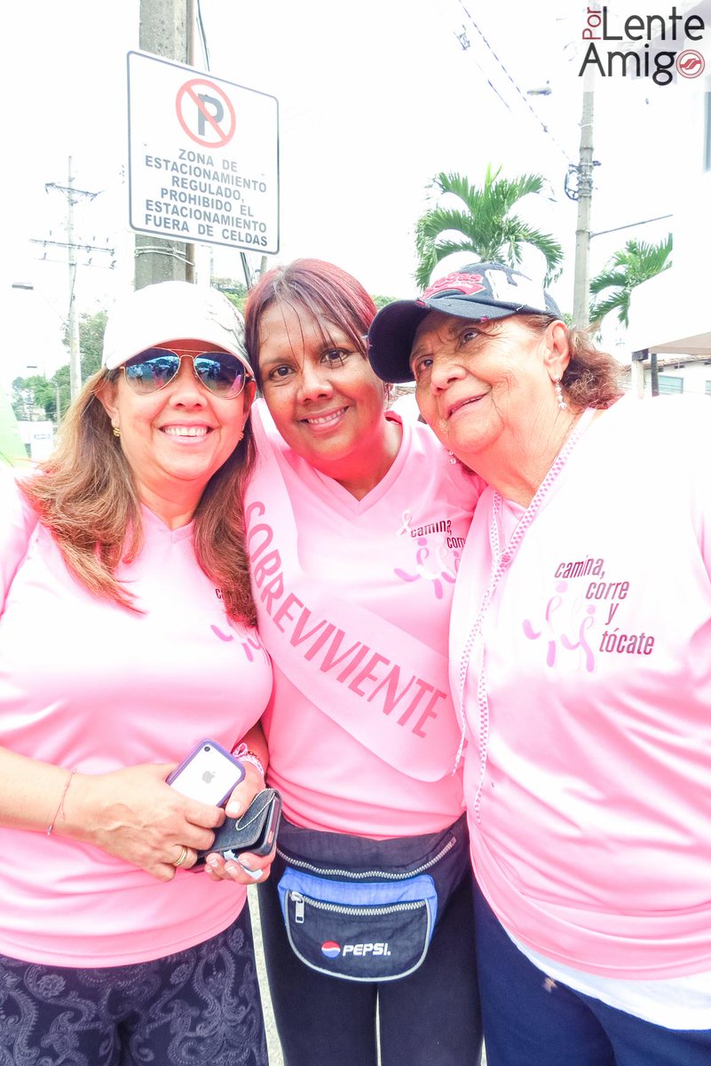 lenteamigo's tweet photo. En el centro, la mujer corazón y alma de @Fundayama1, Claudia Urrego. ¡Qué alegría poder apoyar su labor! http://t.co/Gv0nELc6bK