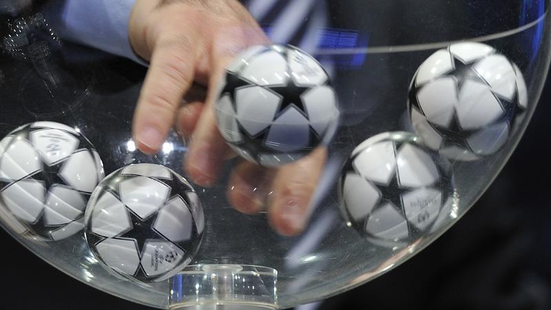 SofaFootball's tweet photo. Champions League quarter-final draw:

PSG v Barca
Atletico v Real Madrid
Porto v Bayern
Juventus v Monaco

#UCLdraw http://t.co/ZlUviCyD1t
