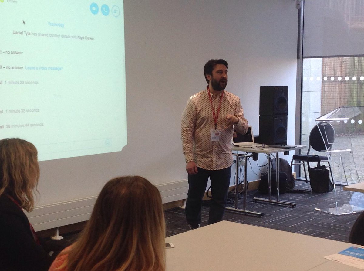 CIPR_SW's tweet photo. We're talking vloggers with @nigel_mpad #sytyks http://t.co/WBVJwDQb80