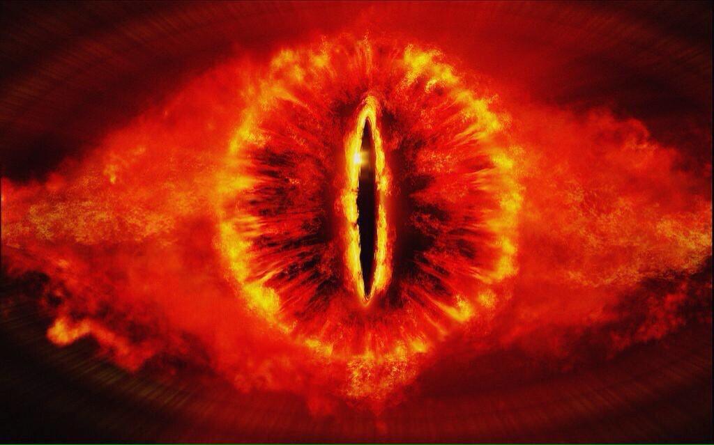 nacossPress_ui's tweet photo. NASA has released this closeup of tonight's #SuperBloodMoon: http://t.co/jVcmTN61bC