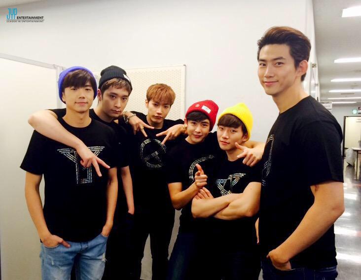 [拡散希望]
2PM OF 2PM
のチケット譲って下さる方探してます！

横浜アリーナ、代々木
日時もいつでもかまいません
２枚探してます！
厳しいかとは思いますが
よろしくお願い致します！！

皆さん拡散お願いします😭
#2PM