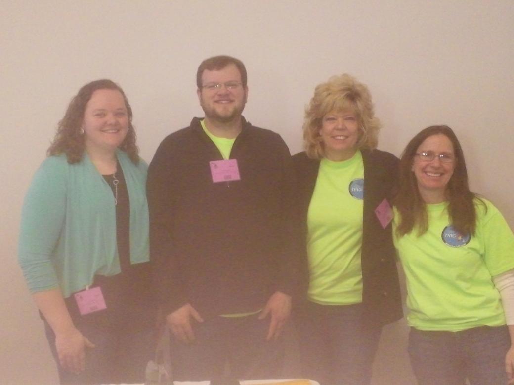 MrsGG11's tweet photo. Exciting to.share our digital http://t.co/Aa3qeXo3c0 at Macul.with awesome people! !! http://t.co/JngLWKcjLK