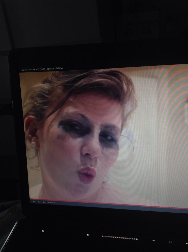katiee_workman's tweet photo. @SprinkleofGlitr you are a beauty http://t.co/pQgDk5Rz4l