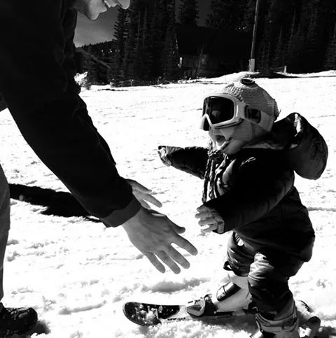 FindTransfers's tweet image. Too sweet not to re-post! Look at this cutie pie on skies!! #skiing