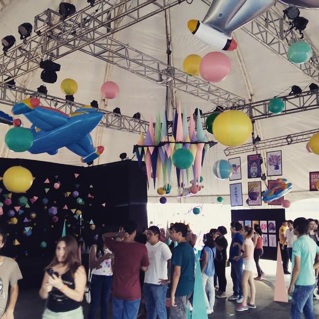 Universo970py's tweet photo. #Insta970 Color, juegos y diversión fuera de lo común en @asuncionicopy
Hoy continúa el día 2 #Asuncionico2015 #970AM http://t.co/tJdKDYxLZk