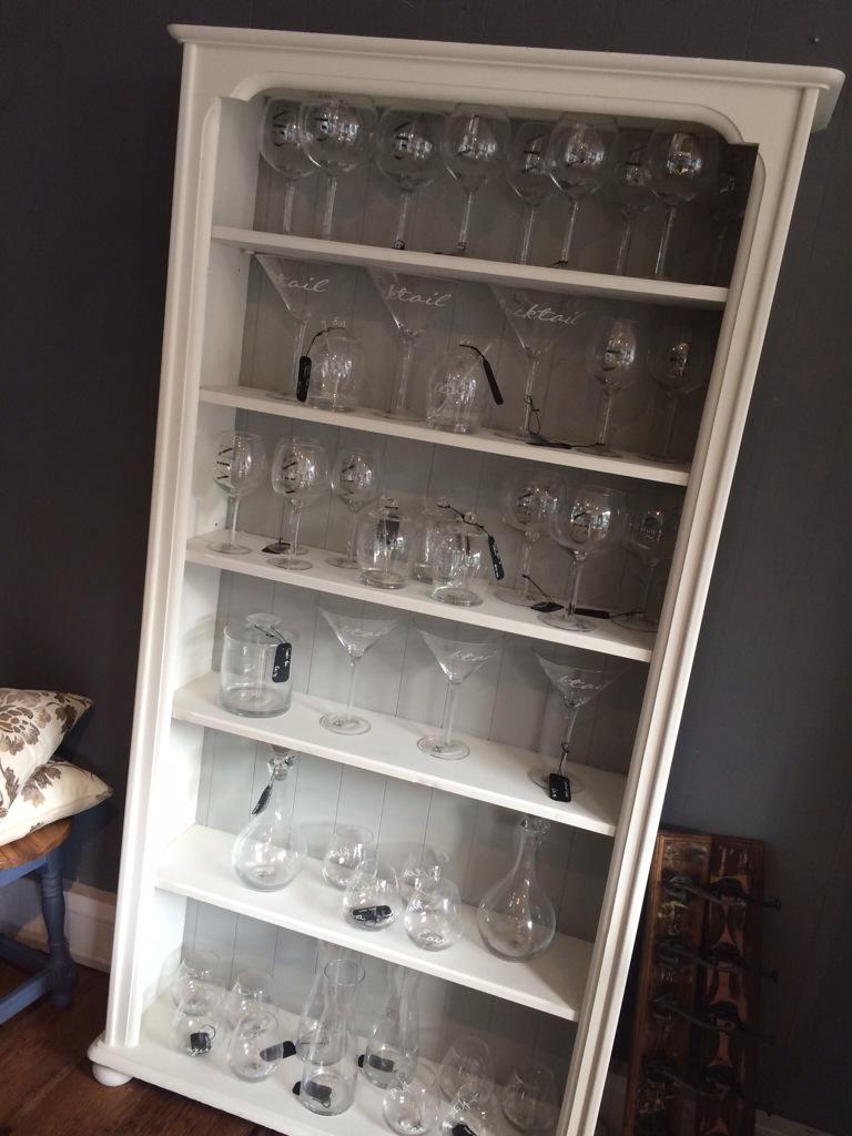 pixiegreenmh's tweet image. Summers arrived, along with our new summer stock. Beautiful glassware #MarketHarborough #herecomesthesun #summer