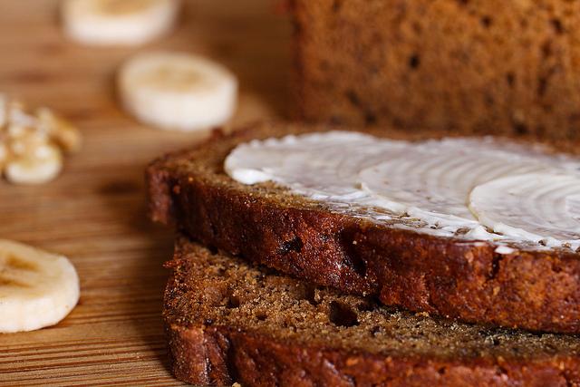 GoodAndBaked's tweet photo. Canna-Banana Bread Recipe: http://t.co/JvB1Cvtw5y #mmot http://t.co/mfselvb4si