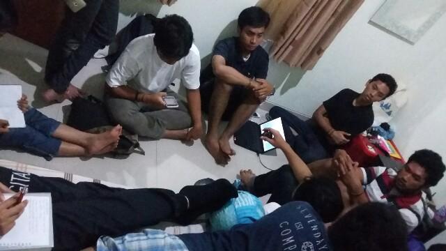 H-1 rapat rapat rapat. Semangat saudaraku