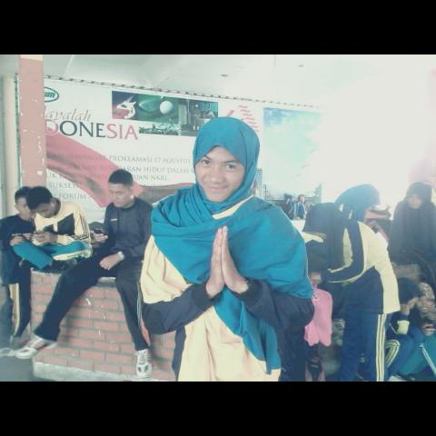Muzdalifah haha "Ini siapa ya ?? :D <a href="/DA2_Rizki/">Rizki 2{R} Real</a> <a href="/DA2_Ridho/">Ridho 2{R}</a>  <a href="/RIZKIRIDHO_OFC/">OFFICIAL FANBASE 2R</a>