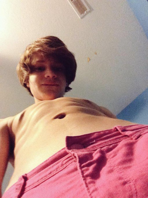 Love Willie's Willy!!! http://t.co/YGqFzWBz3G