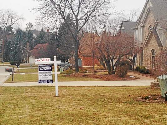 PaulKampe's tweet photo. Study: @Rochester_MI, @RochesterHills among fastest-rising home values in nation http://t.co/8hmTFSRkpR http://t.co/76licgOO3B @RochesterDDA