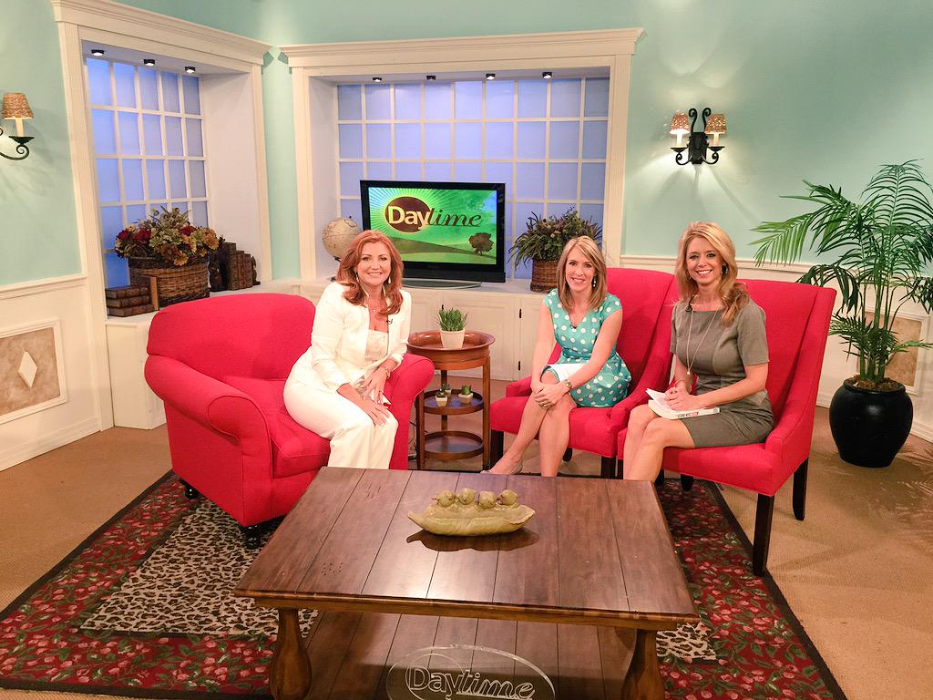 SecondWivesHQ's tweet photo. Great day @DaytimeTVshow w. @DaytimeShowHost &amp; @great38jenn talking #secondwivesguide. Airs 3/24. http://t.co/om9umAv8AL