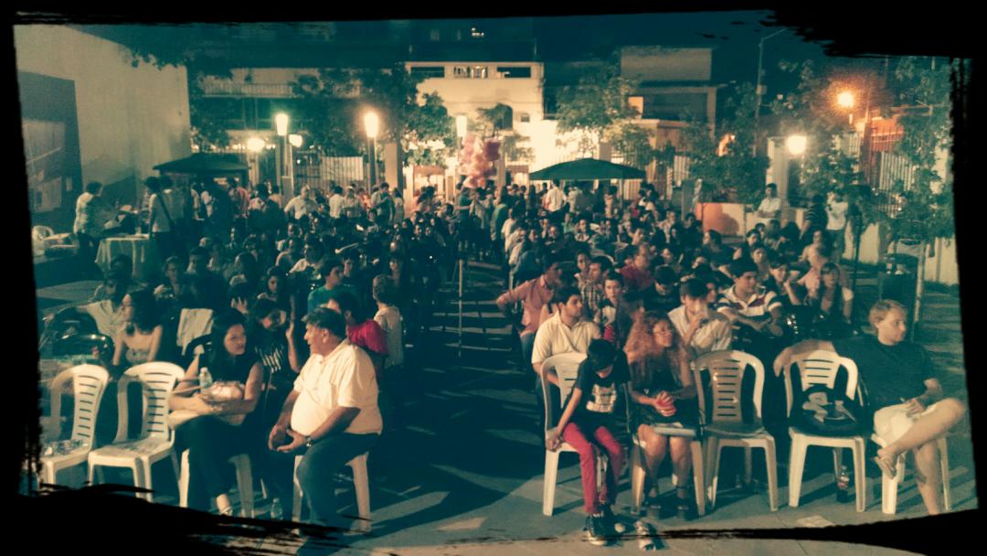 FuckUpTucuman's tweet photo. Hablar de fracasos en un espacio público, que mas pedir... Así fue #FuckUpNights Vol 4. @FuckupNight @MuniSMTucuman http://t.co/T6mvEqR029