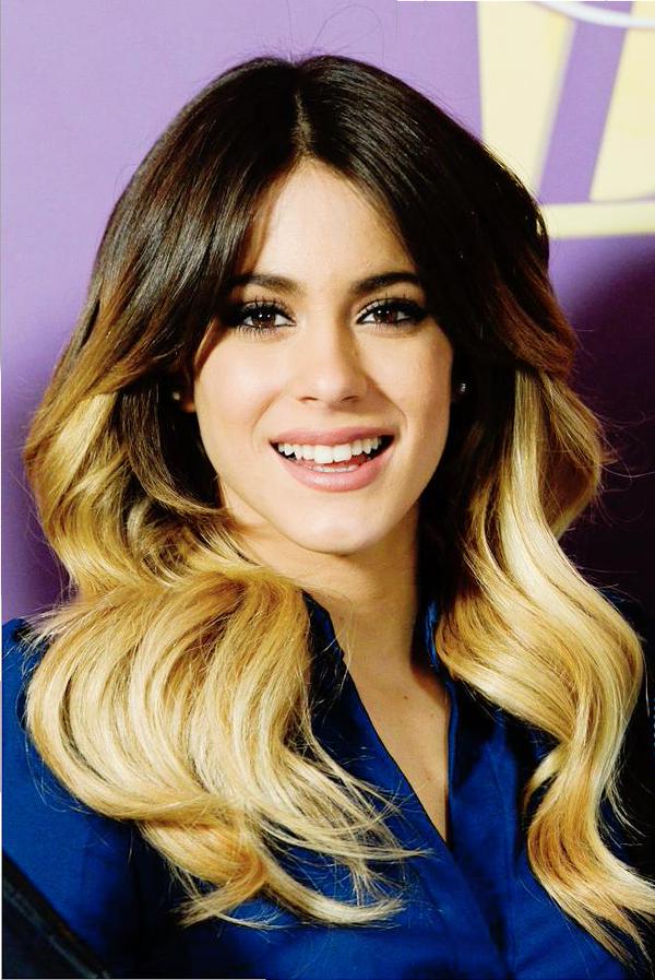 Happy birthday Martina stoessel für den 18!                             